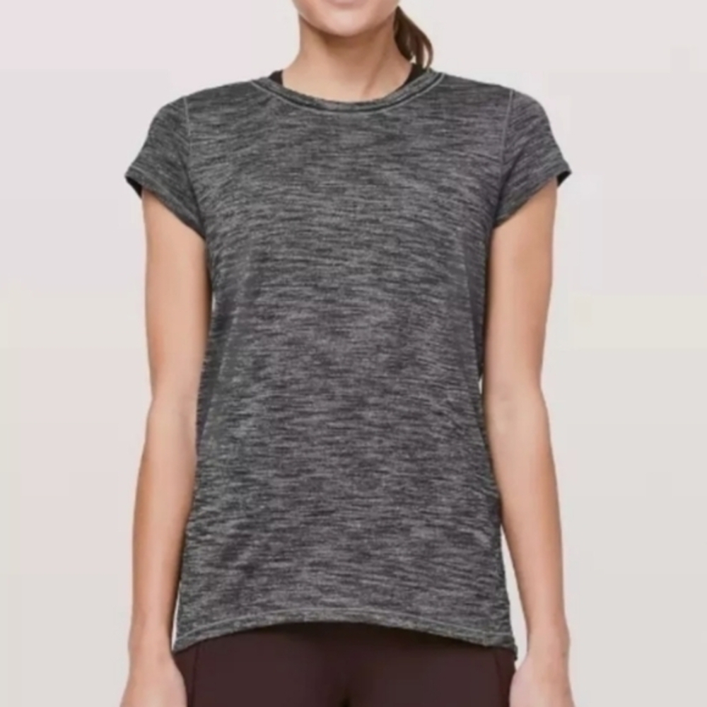Lululemon Another Mile Short Sleeve Shirt Size 4